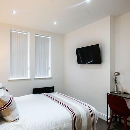 The Anfield Hotel Liverpool Bagian luar foto